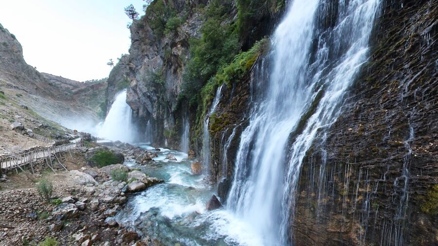 Kapuzbasi Waterfall (Kapuzbaşı Şelalesi)